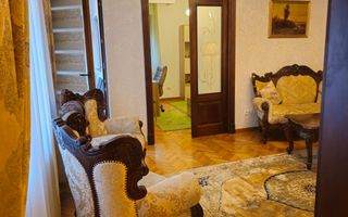 Vila frumoasa ,localizata central\ Unirii Square\Proprietar - Poză 13