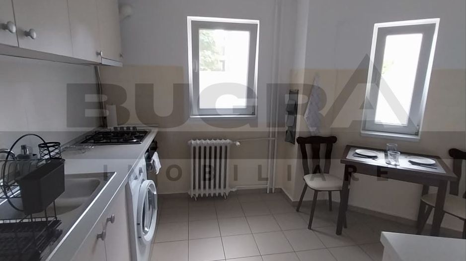 Apartament de 2 camere, decomandat, 48mp, zona Liceului Onisifor Ghibu - Poză 2