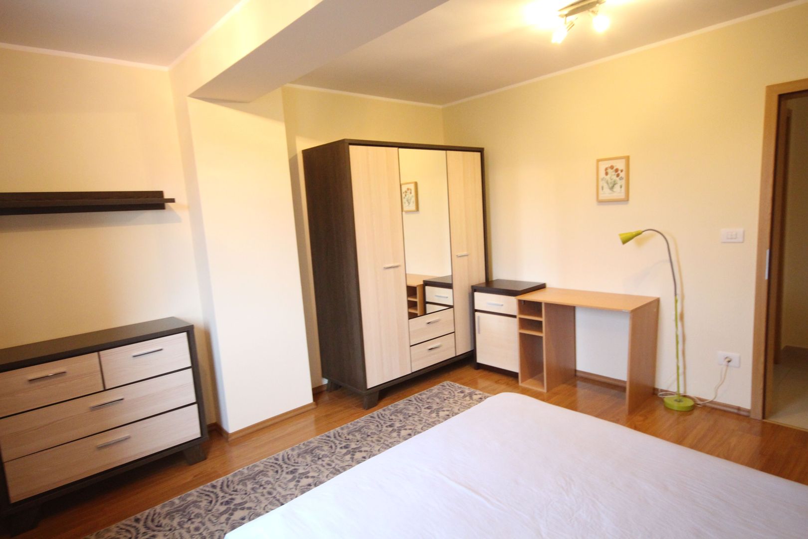 Apartament generos in imobil nou - Poză 16