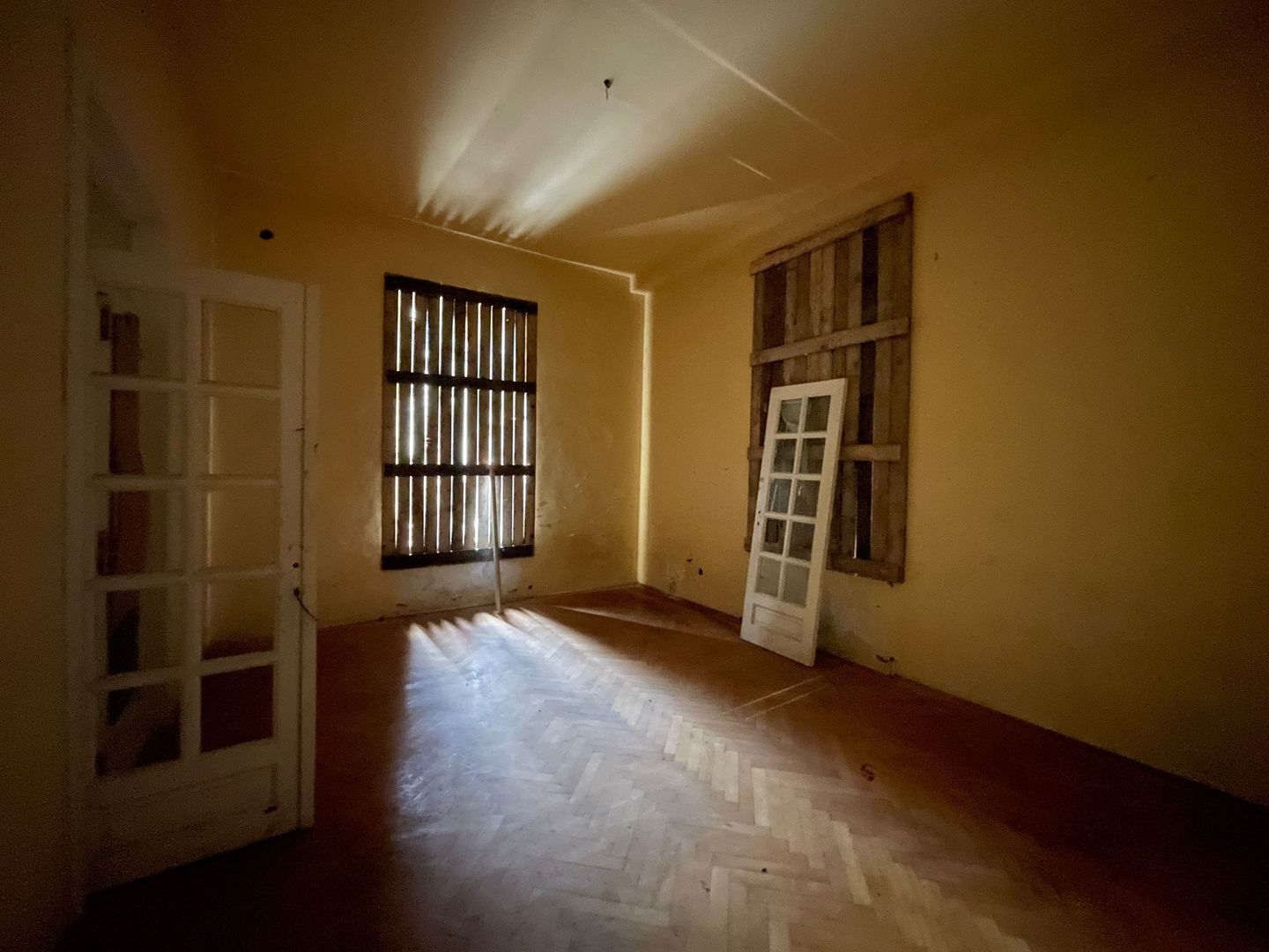 Vila interbelica Universitate | 17 CAMERE - Poză 13