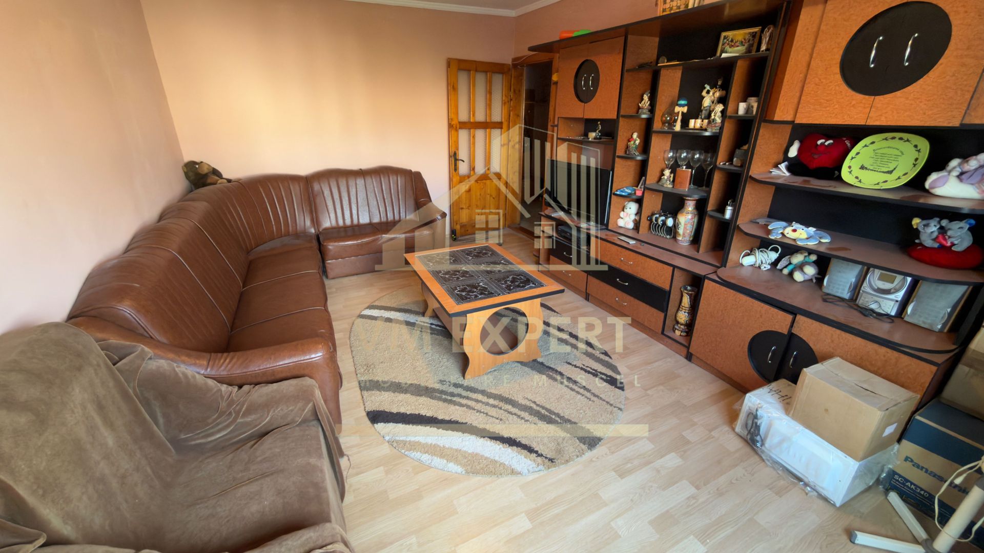 APARTAMENT 2 CAMERE DECOMANDAT ETAJ 3 GRUI ARGEȘ - Poză 23