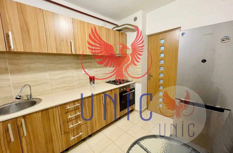 3 camere, zona McDonald's - Poză 9