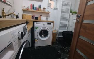 Titlu: Casă individuală spațioasă cu panouri solare – Zona Piața Cluj, Sibiu - Poză 9