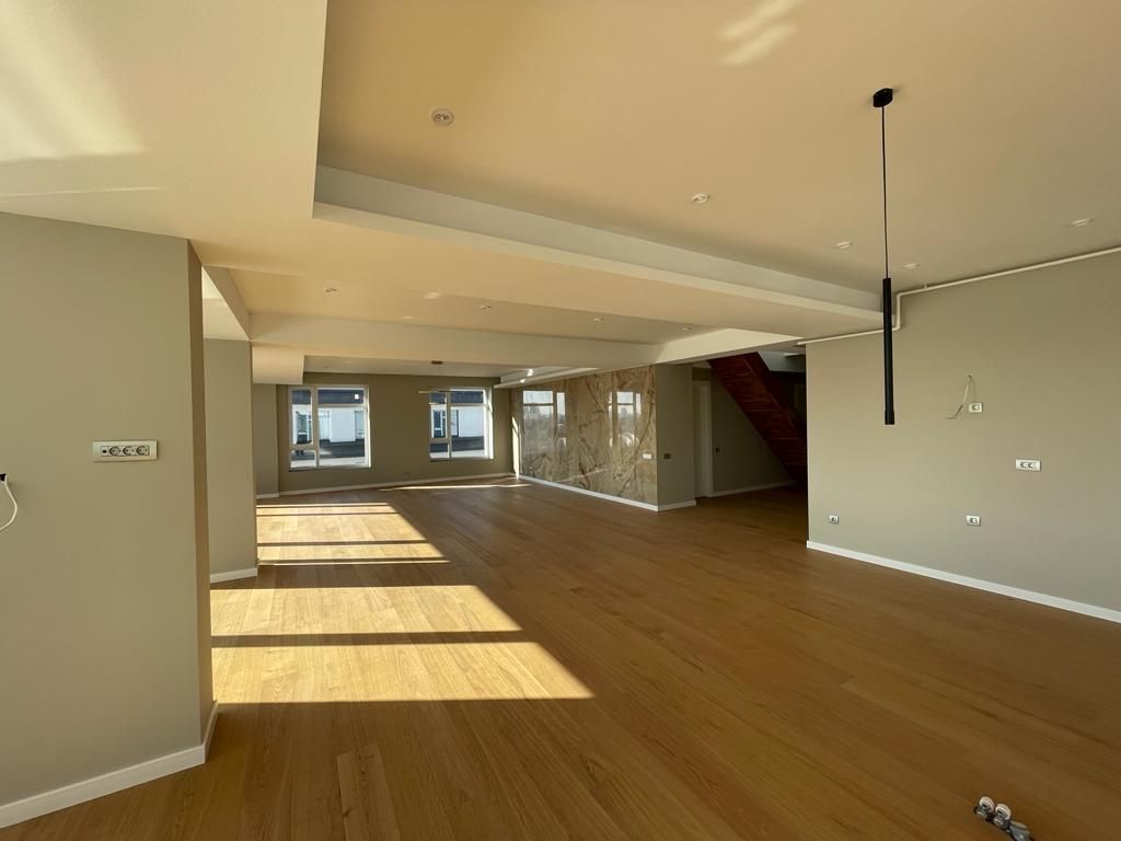 Penthouse în Lacul Tei cu vedere panoramica spre lac - Poză 4