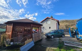 Casa Individuala 4 Camere, 3 bai, 550mp Teren - Poză 2