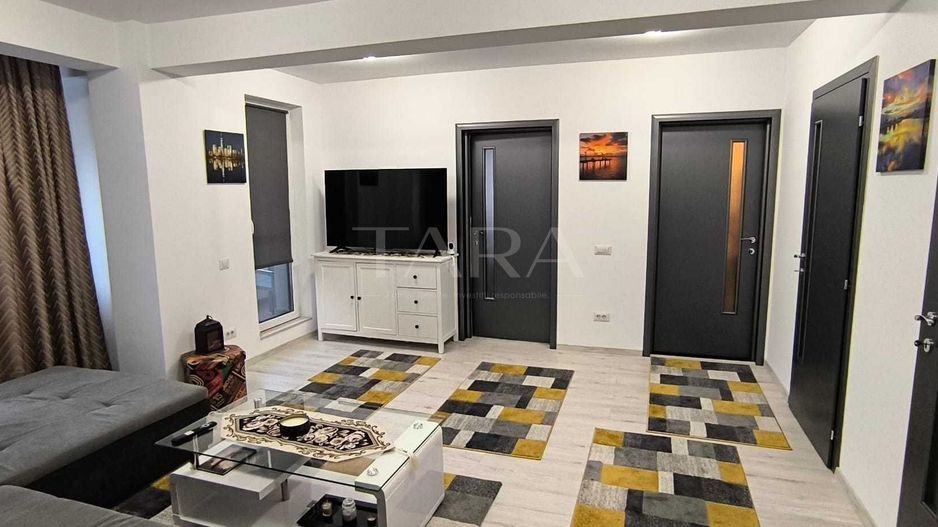 Apartament cu 3 camere, etaj 1, parcare inclusă, acces privat. - Poză 3