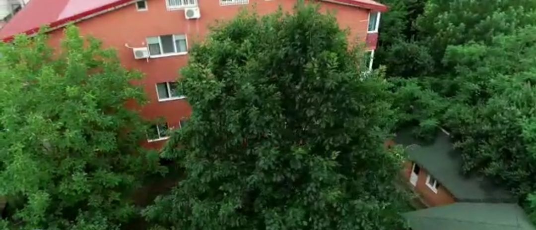 Duplex. 4 camere. Lux  Metrou Aparatorii Patriei. - Poză 5
