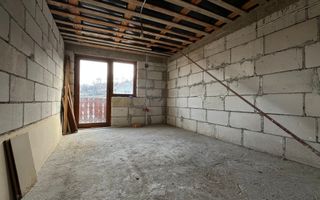 Casa individuala 6 camere, teren 700 mp, zona Dezmir - Poză 5