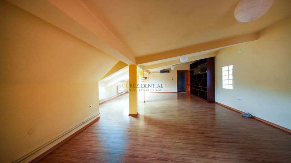 CASĂ CU TEREN 262 MP ȘI SPAȚIU COMERCIAL – SECTOR 4, BUCUREȘTI - Poză 16