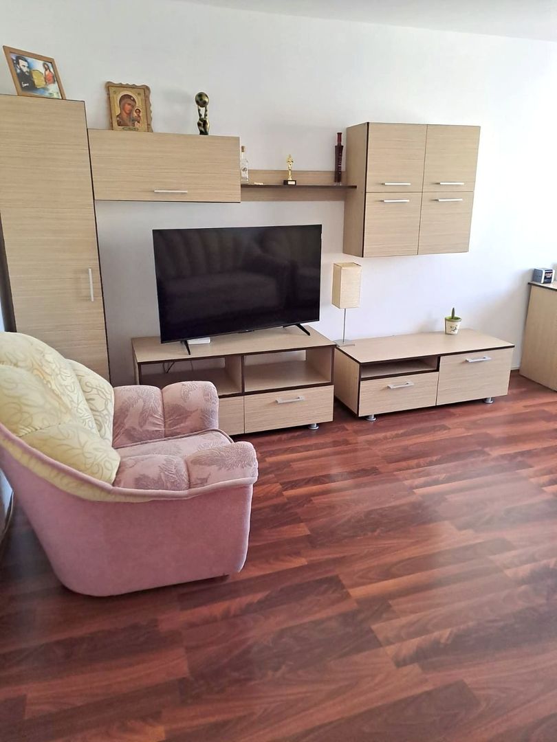 Apartament 2 camere decomandat, Cetate, Mercur, et.3 - Poză 3