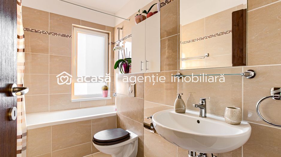 VÂNDUT! Apartament modern cu 3 camere - Poză 6