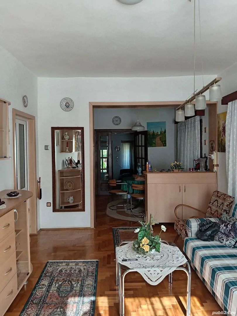 de vanzare casa mare  zona Brancoveanu suprafata utile 350 mp - Poză 12