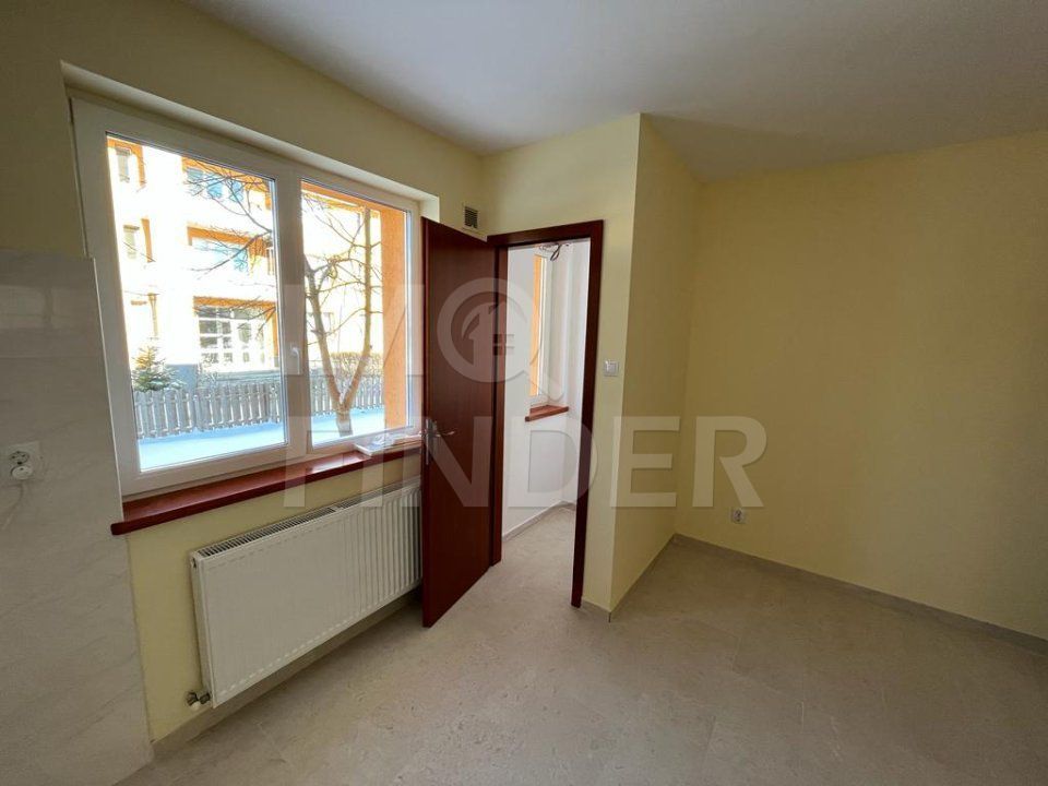 Vanzare 3 camere  Buna Ziua, 106 mp utili, 2 parcari - Poză 3