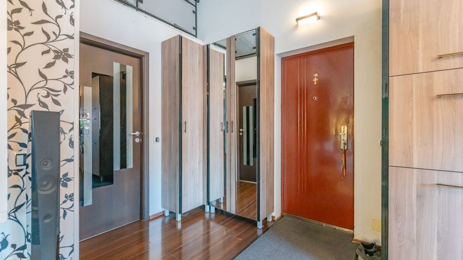 Apartament 2 Camere de Vânzare, Mobilat și Utilat, Sânpetru - Poză 13