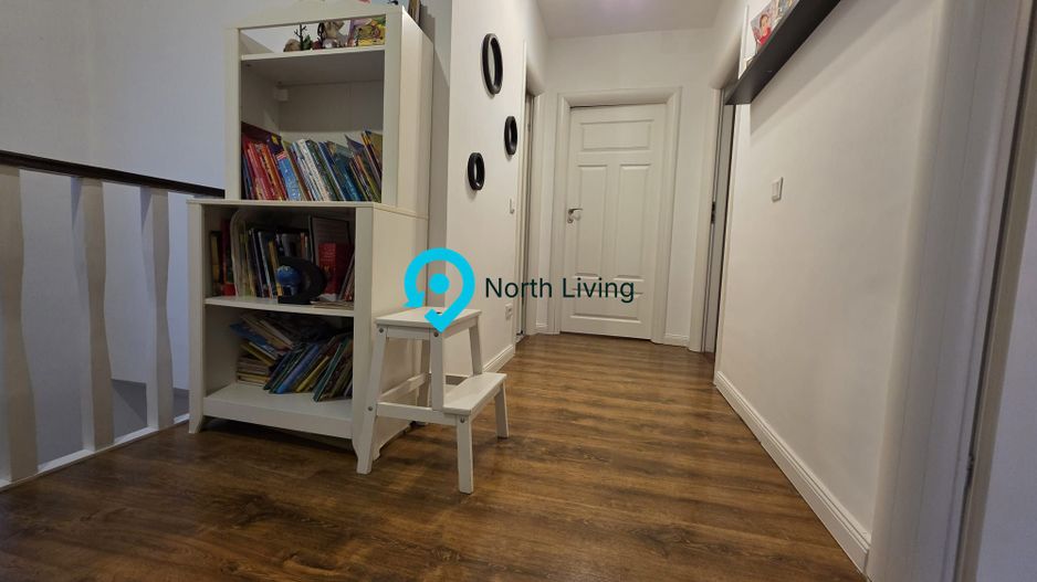 Casa 4 camere + curte 300 mp Tunari - Poză 12