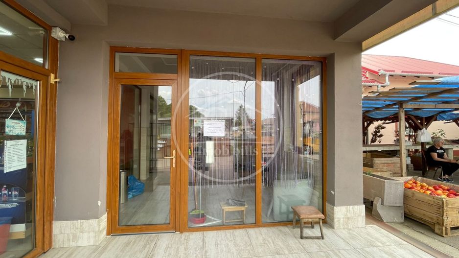 Spatiu comercial de inchiriat in zona Biharia, Bihor - Poză 1
