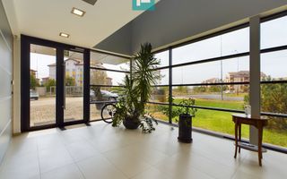 Clădire modernă pentru birouri 340 mp - Poză 4