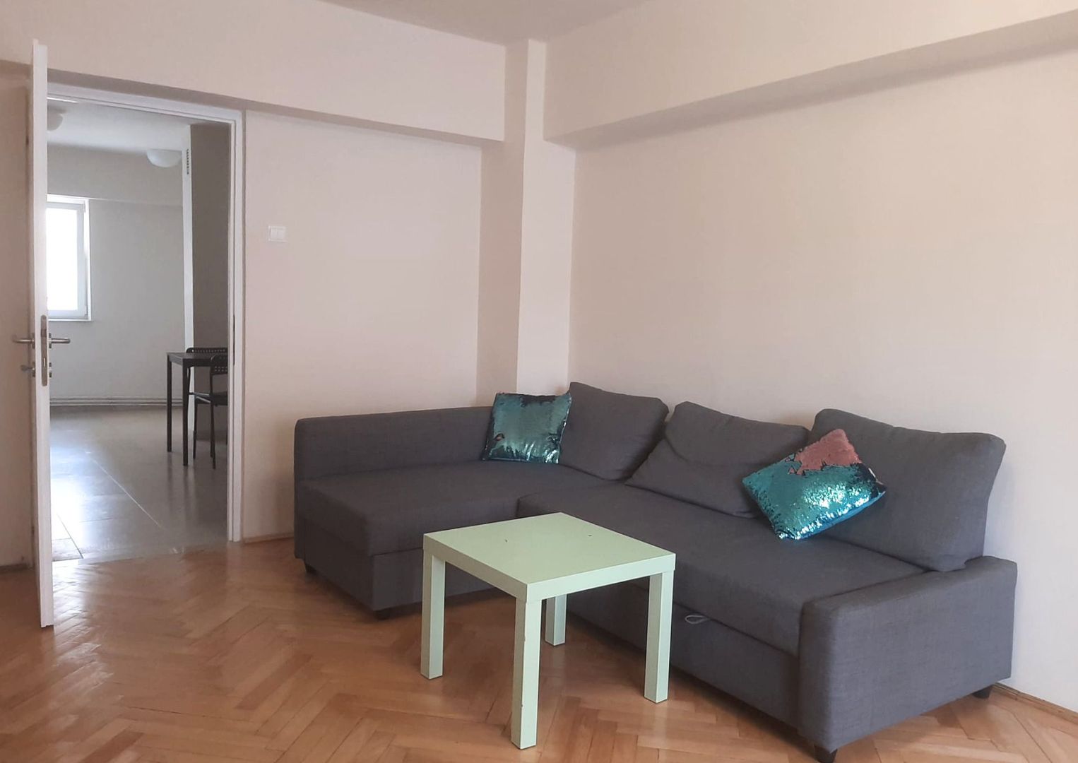 Vanzare 3 camere complet renovat zona pietonala Racadau - Poză 8