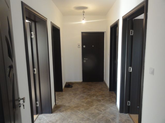 2 camere cu structura mare 65 mp utili - Poză 12