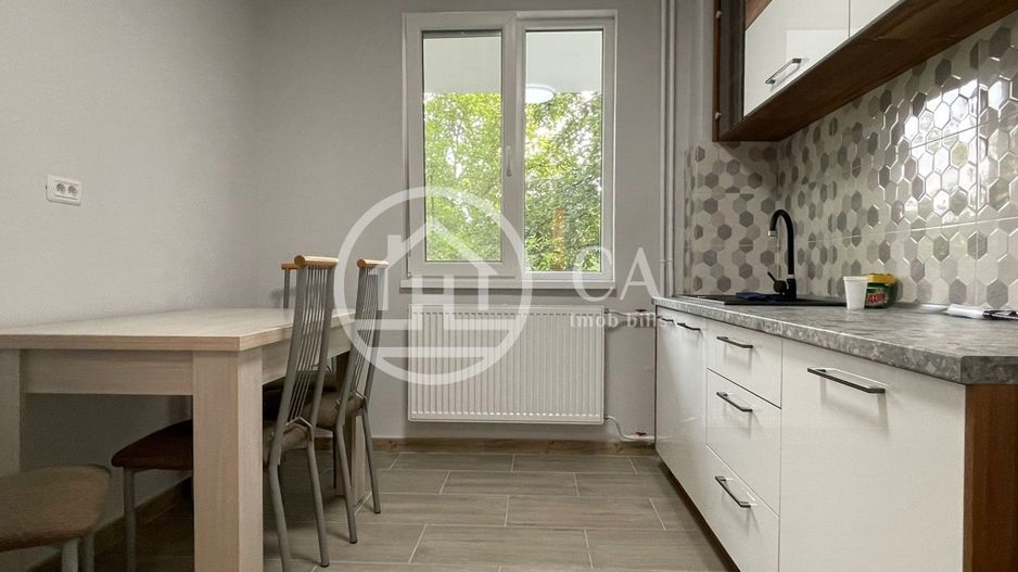 Apartament de inchiriat cu 3 camere in zona Dacia, Oradea. - Poză 7