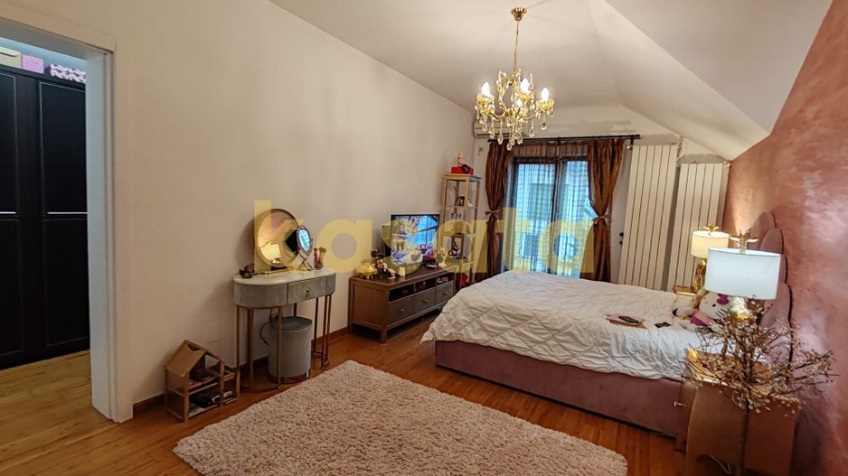 Vila care redefinește echilibrul între rafinament, spațiu și liniște - Poză 35