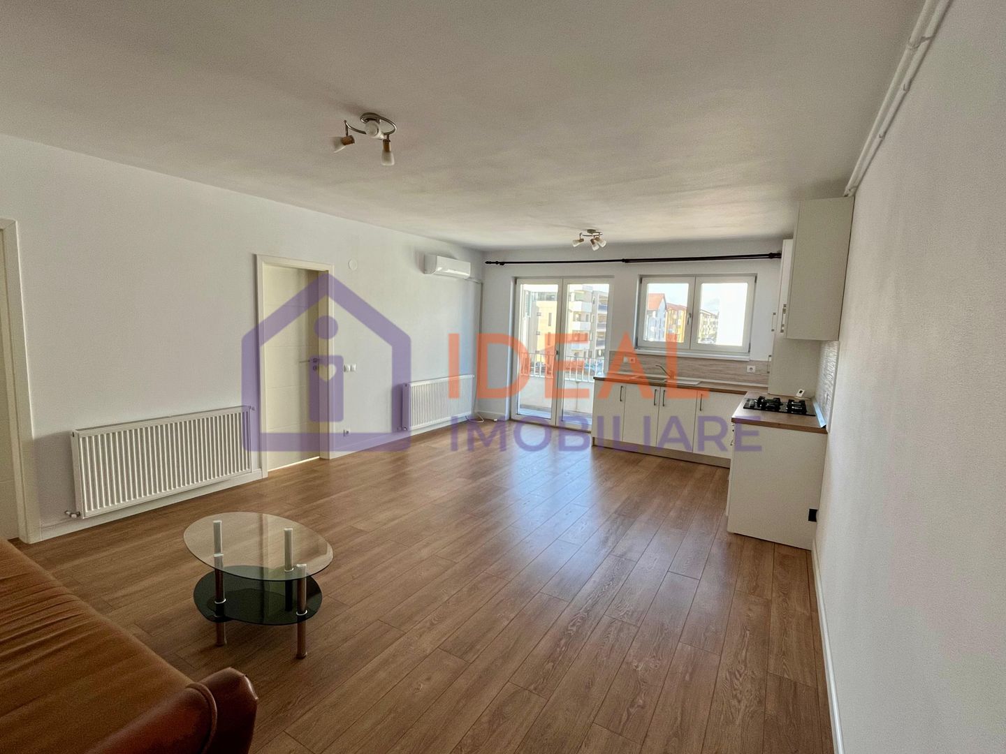 Apartament cu 3 camere si doua balcoane – Cartierul Arhitectilor - Poză 2
