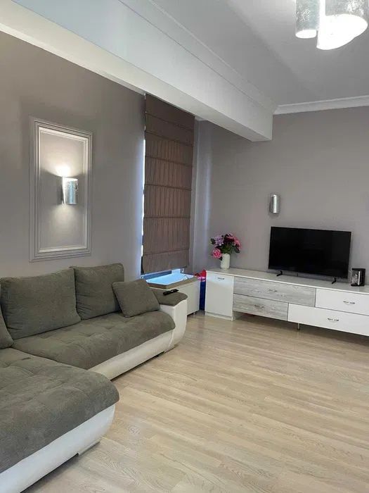 Apartament 2 camere,Dec.,54.6 mp Pacurari 133000 euro + loc de parcare - Poză 4