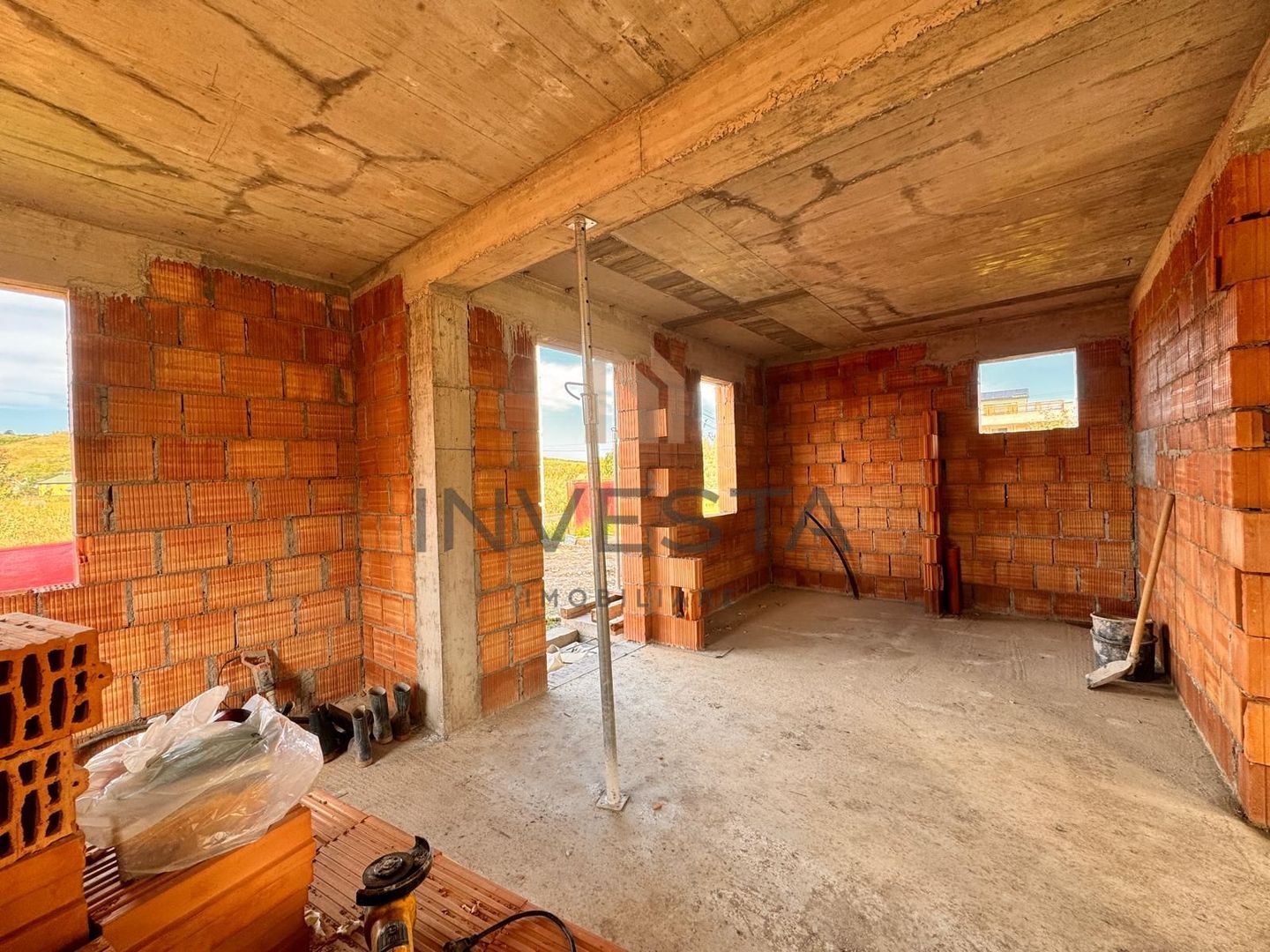 CASA INDIVIDUALA DE VANZARE SOPOR 800MP CURTE - Poză 7