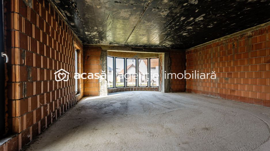 REZERVAT! Casă la roșu cu teren de 752 mp, Mandruloc. Arad - Poză 6