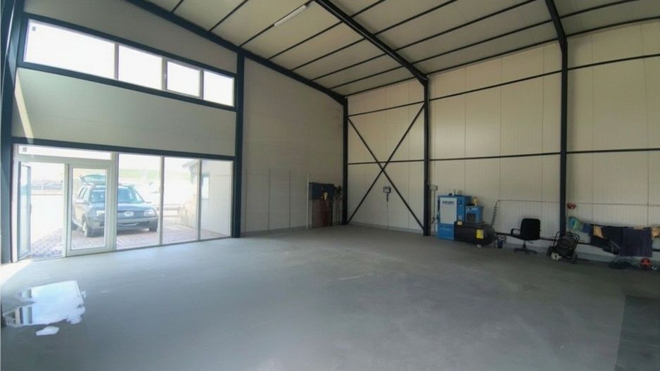 Hala de închiriat I Scheia – Suceava I 158 MP I Acces E85 I 1500 € - Poză 4