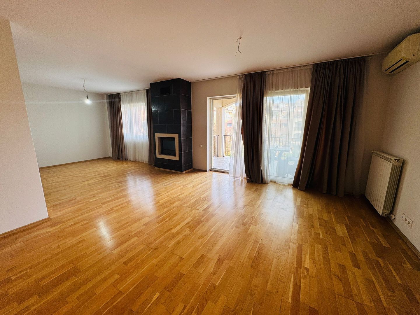 Pipera Scoala Americana-Ibiza Sol 3 camere 130mp garaj subteran - Poză 2