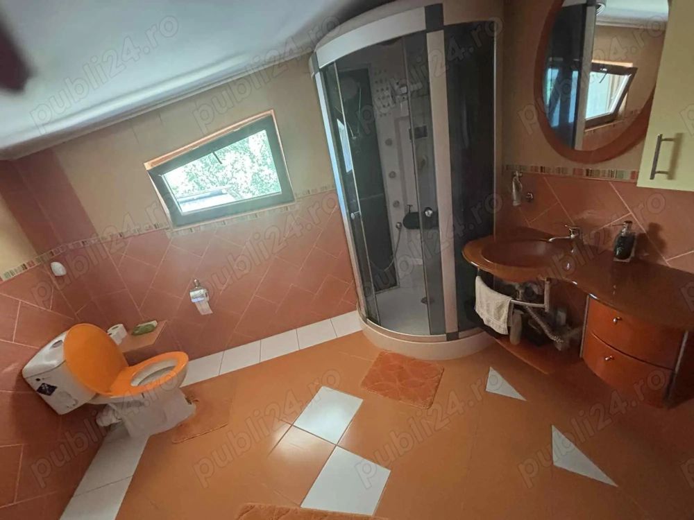 Vând casă zona Micro 17 - Poză 9