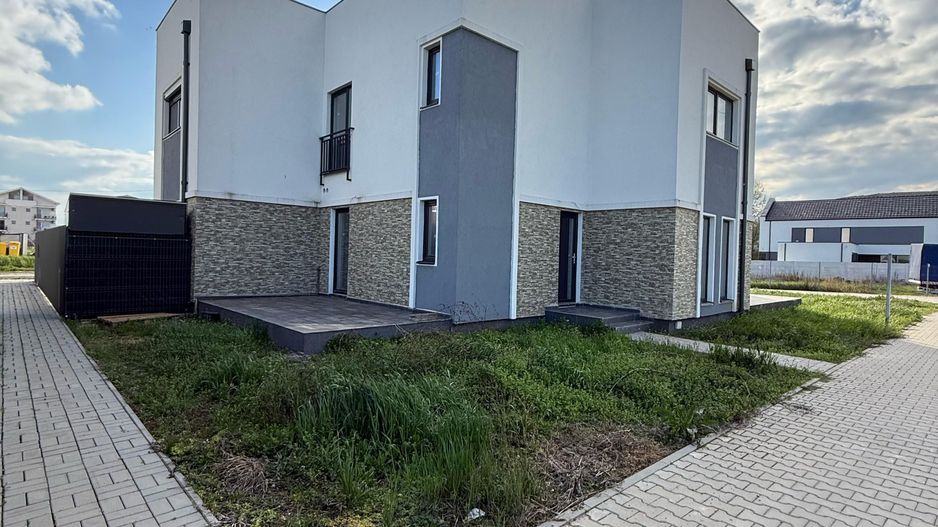 Apartament 3 camere pe 2 nivele în Braytim - Curte proprie generoasă - NOU - Poză 4