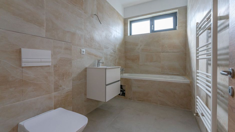 Casa individuala dispusa pe un singur nivel in Izvor, Tarlungeni - Poză 9