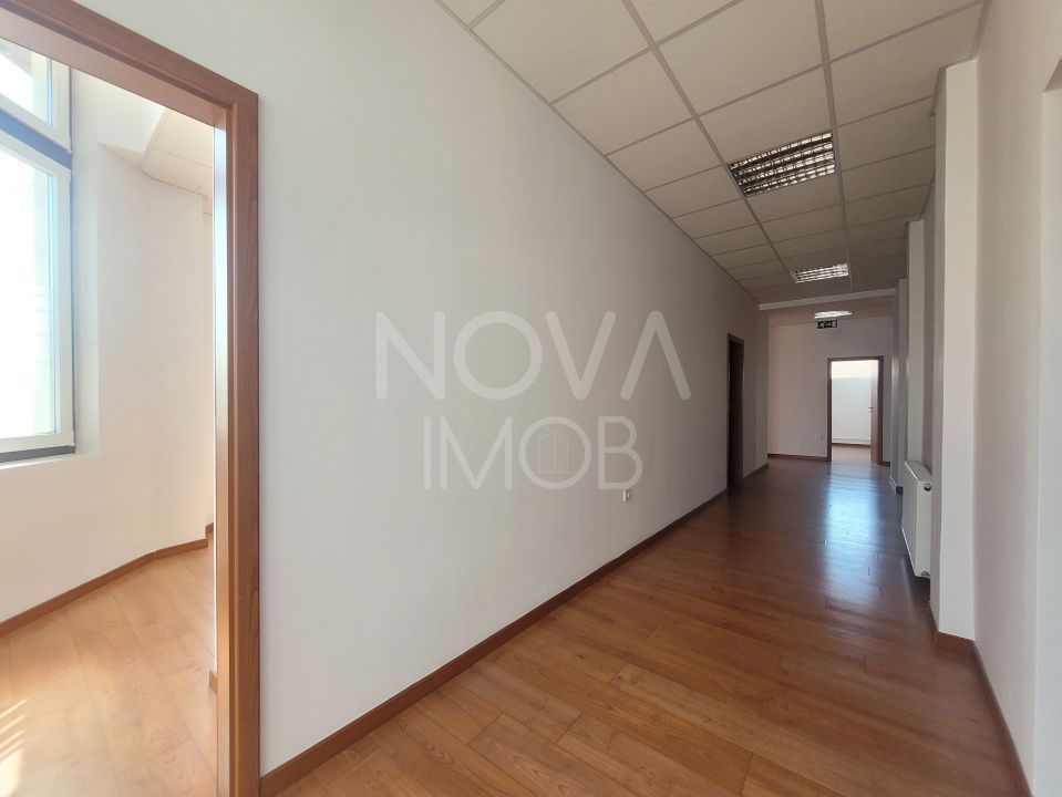 Spatiu comercial de inchiriat 875mp - Piata Cluj - Poză 15