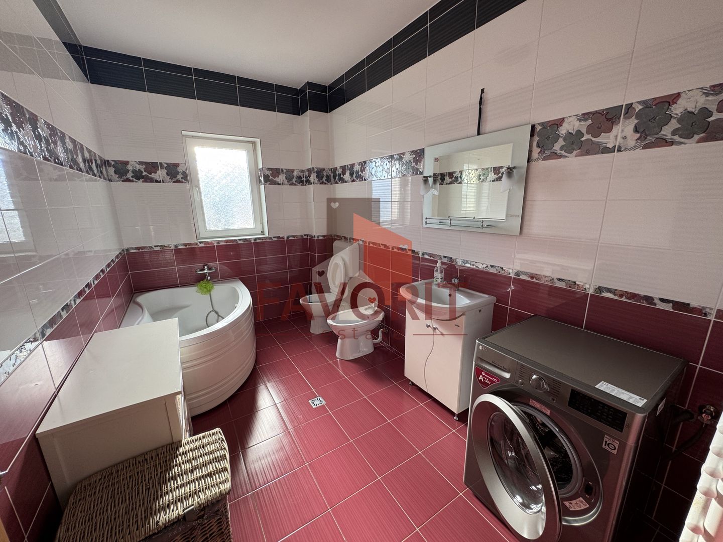 COMISION 0%.  Casa individuala cu garaj . Zona Decathlon . - Poză 18