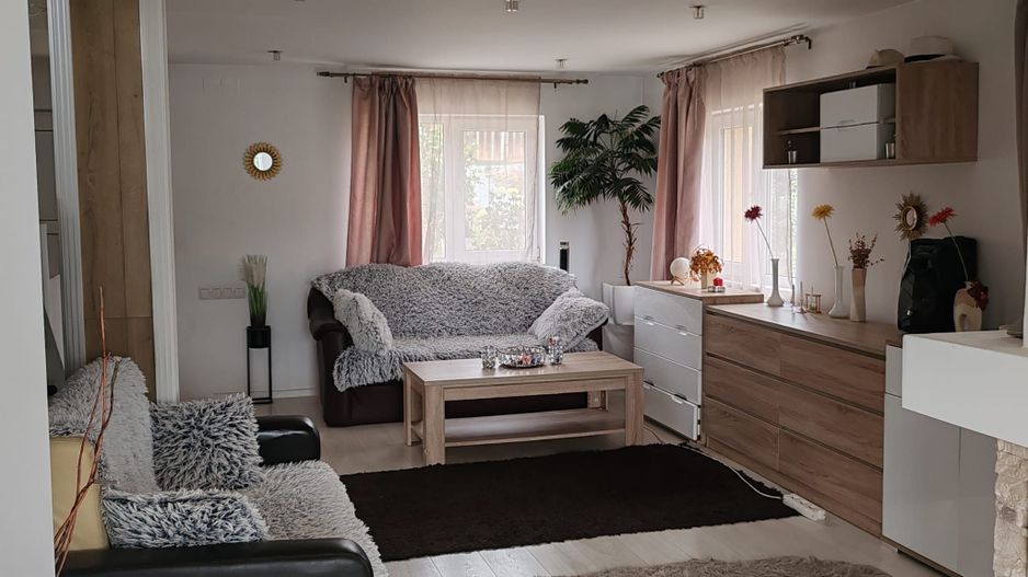 De vanzare! Casa in Campenesti, langa lac - Poză 6