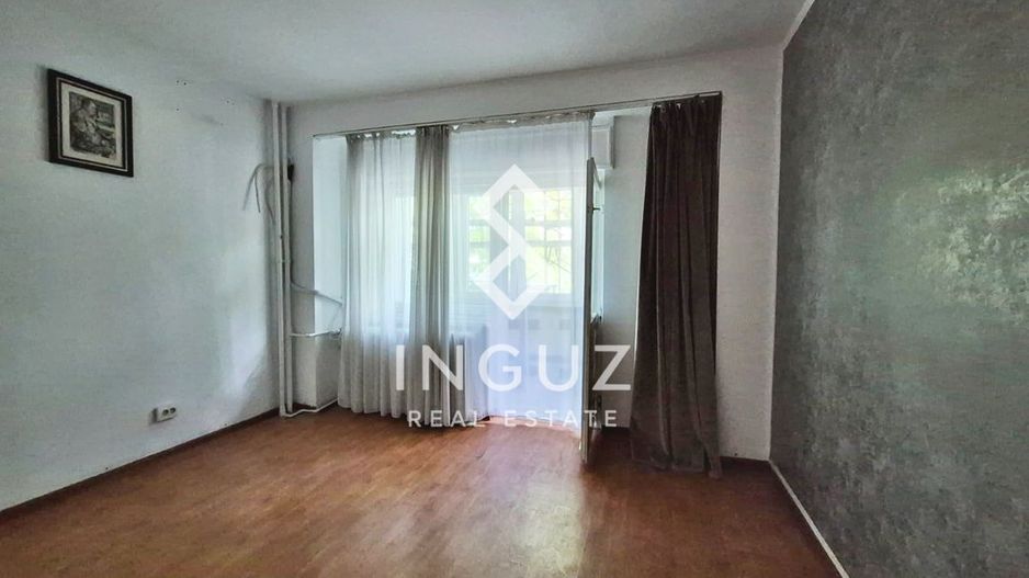Apartment for Rent – 3 Rooms | Decebal Boulevard | Spacious | Prime Lo - Poză 3