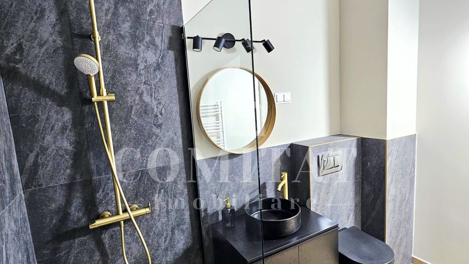 Apartament ultrafinisat | Etaj intermediar | Zona Str Tineretului - Poză 13