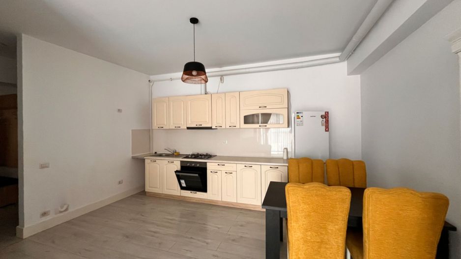 Apartament cu 3 Camere de Vanzare I Suceava/Central I 119.000Euro - Poză 5
