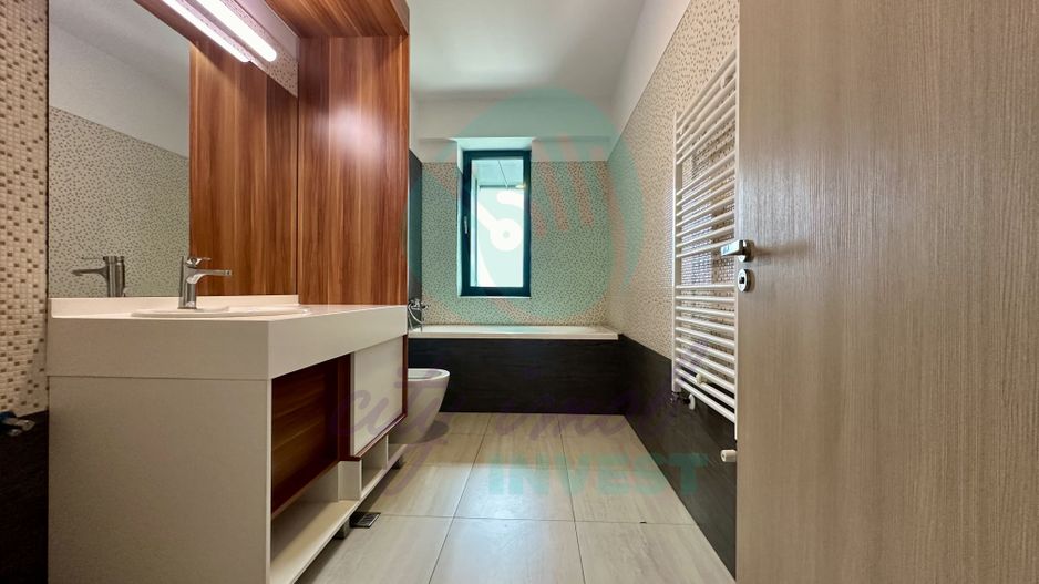 Spatiu cu view si terasa ideal atat pentru birou cat si pentru locuinta - Poză 10