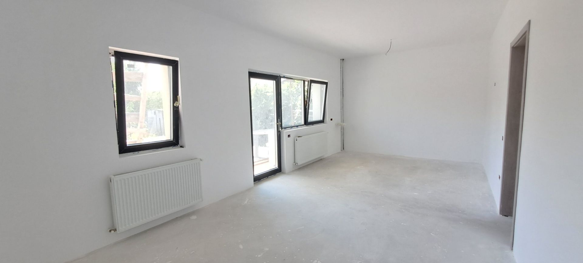 Dragomiresti Deal, casa 4 camere, 170 mp utili, utilitati, STB la 400m - Poză 4