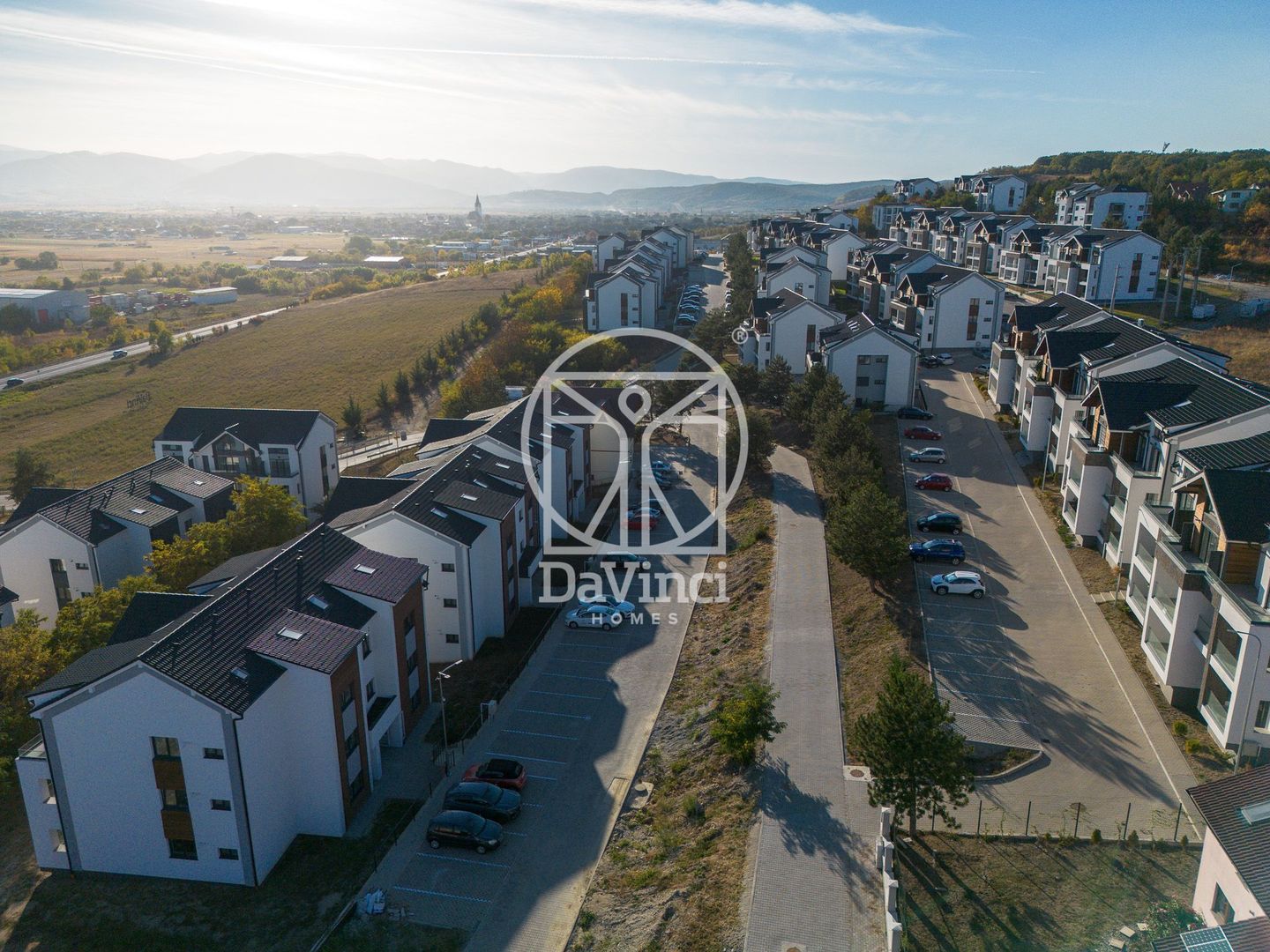 Penthouse 6 camere, 3 bai, dressing, finisat la alb (NCL-COL-ap.39) - Poză 1