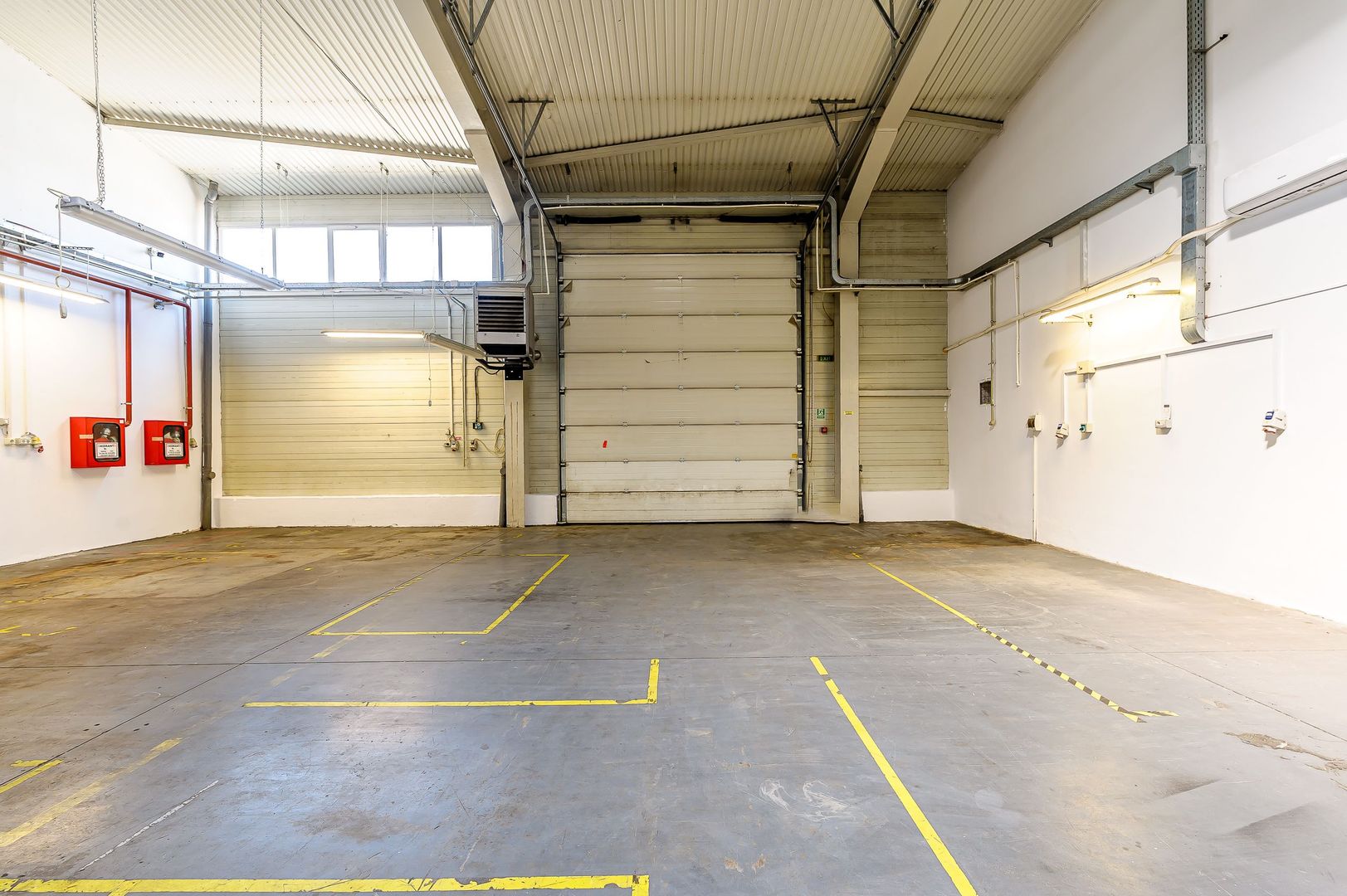 Hală industrială ideală pentru producție sau showroom în Arad 553mp - Poză 5