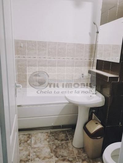 Închiriere apartament 2 cam Bulevardul Ștefan cel Mare 500 - Poză 1