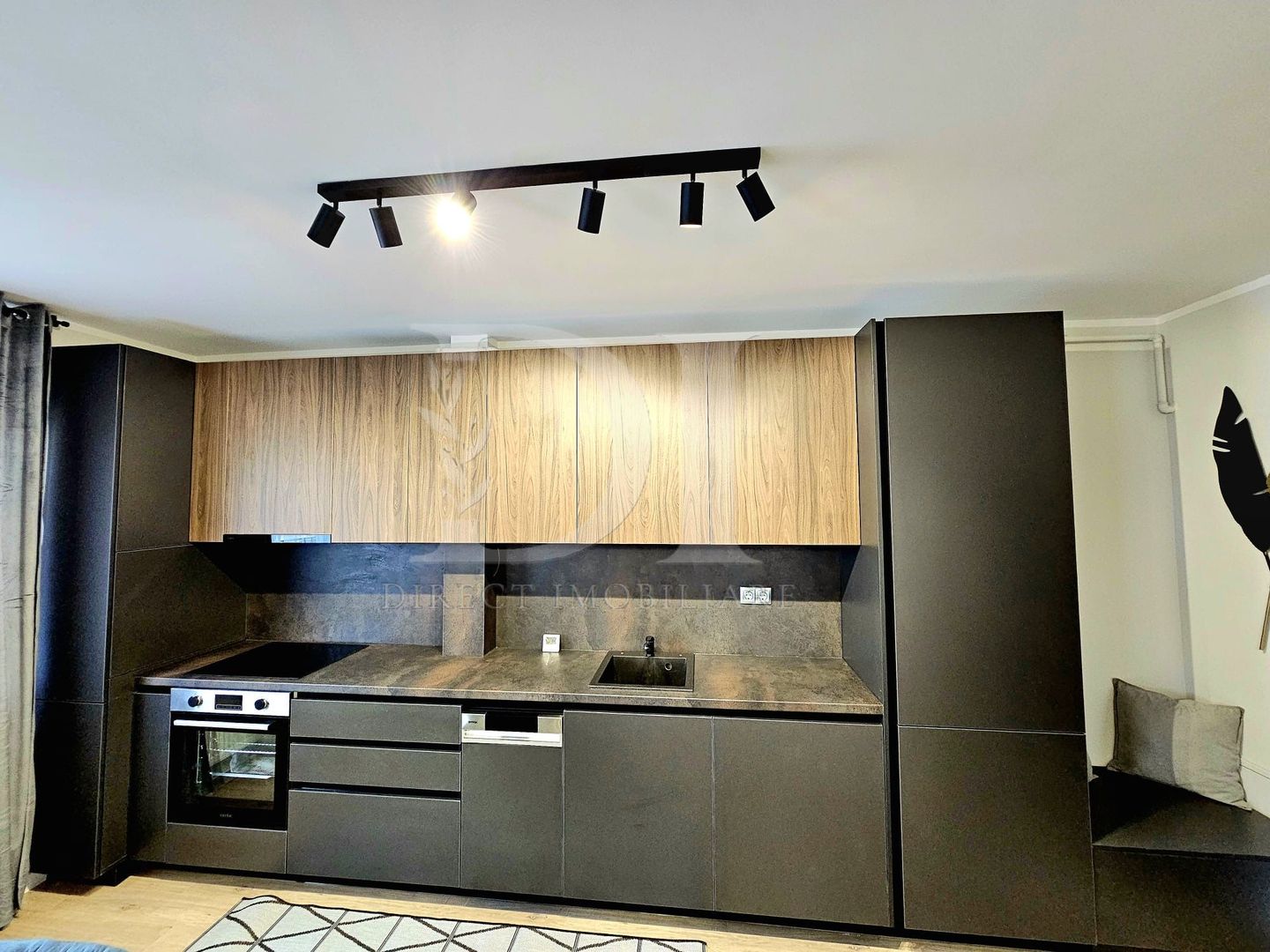 Apartament la cheie | doua dormitoare | Zona Terra - Poză 8