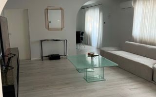 AP. 4 CAMERE - LA VILA, CENTRALA PROPRIE, CURTE, BUCATARIE INCHISA - Poză 8