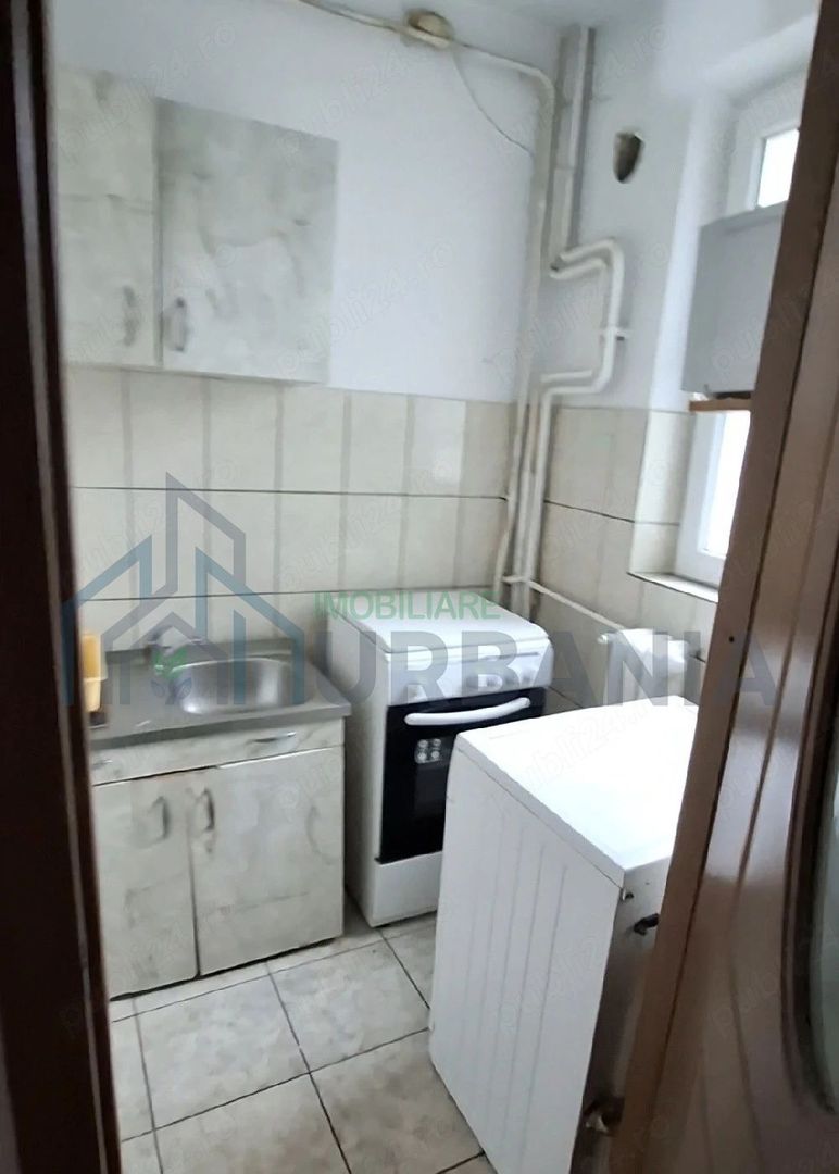 Garsonieră de vânzare, Tătărași, str. Eternitare, bloc cu lift - Poză 4