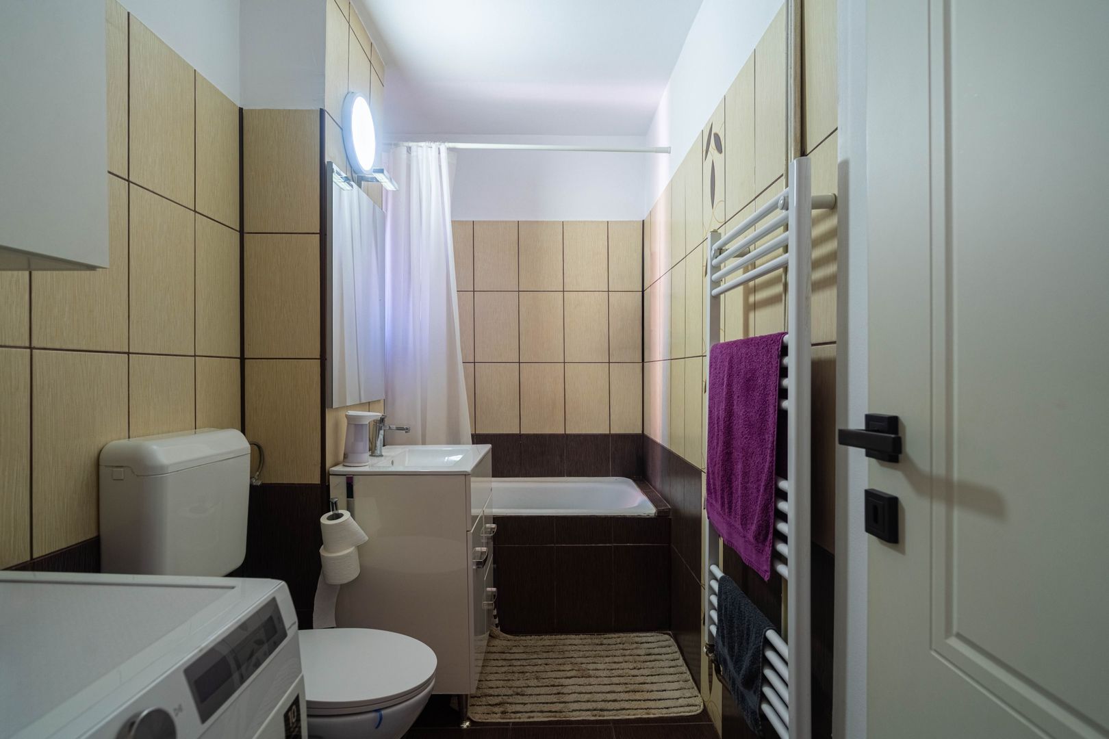 Apartament 5 camere Vlaicu – Renovat, 2 băi, centrală proprie - Poză 6