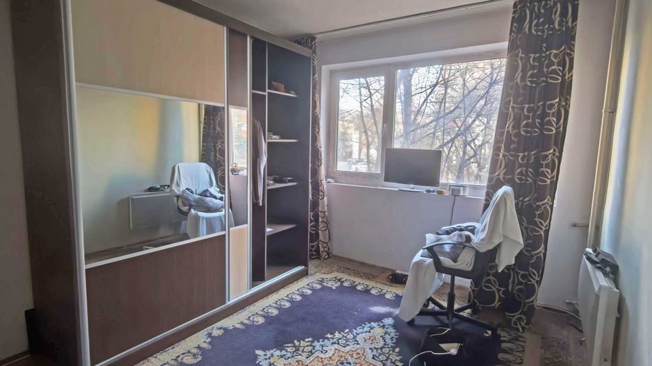 Apartament 2 camere. Zona Bdul Obregia. Etaj 1. - Poză 4